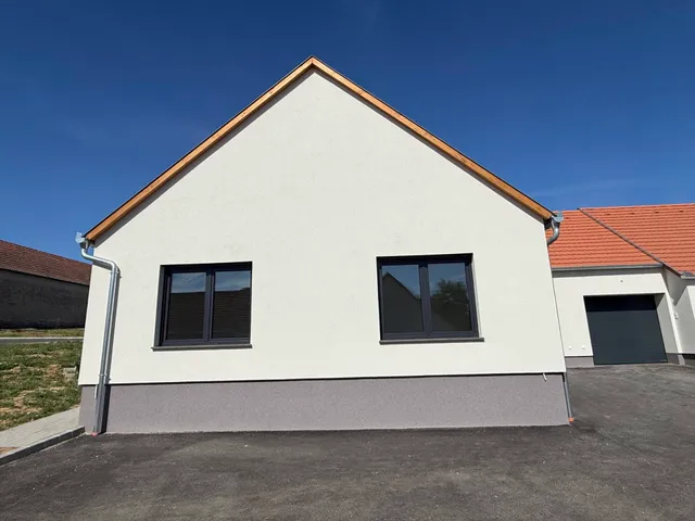 Eladó ház Nagykozár 92 nm