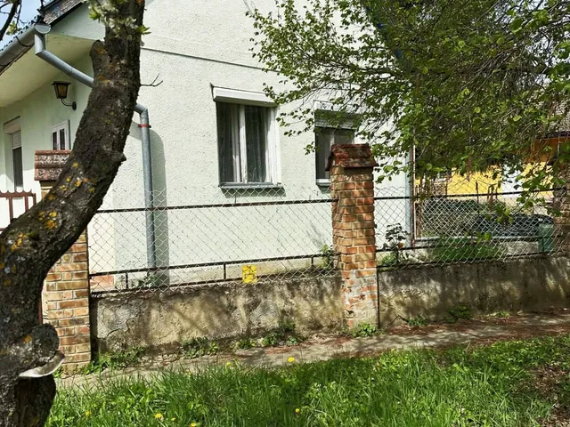 Kiadó ház Birján 70 nm