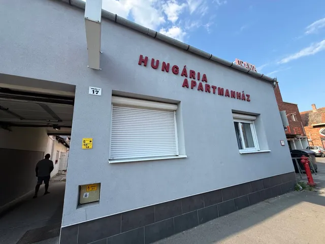 Eladó ház Pécs 330 nm