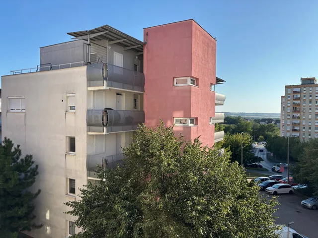 Eladó lakás Pécs 29 nm