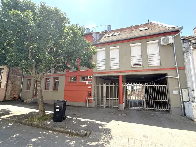 Eladó lakás Pécs, Belváros 52 nm