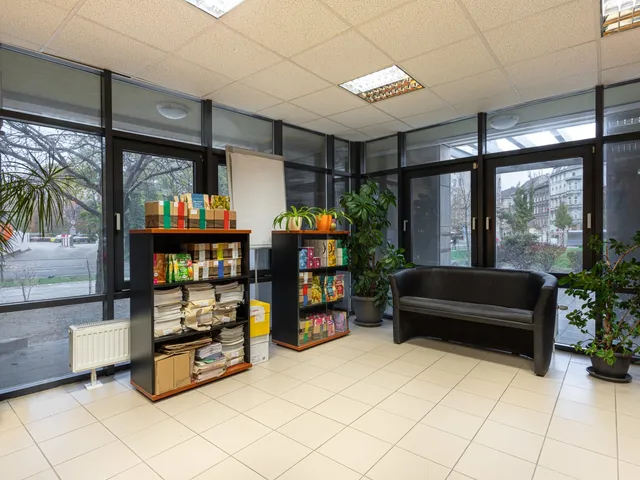 Kiadó kereskedelmi és ipari ingatlan Budapest XIV. kerület, Istvánmező 60 nm