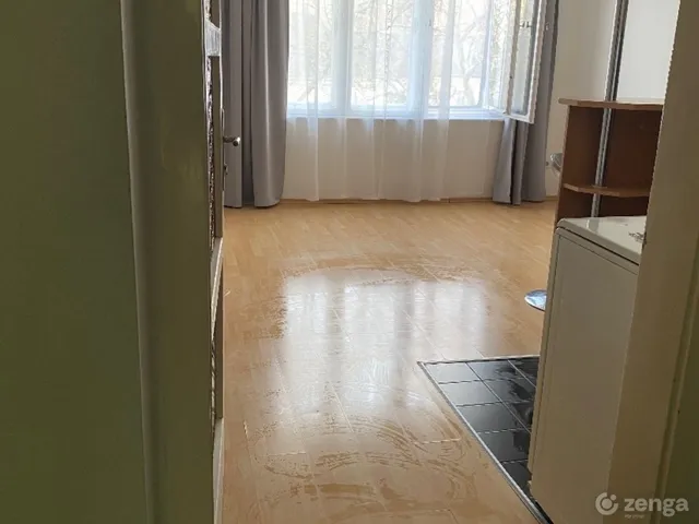 Kiadó lakás Székesfehérvár, Felsőváros 30 nm