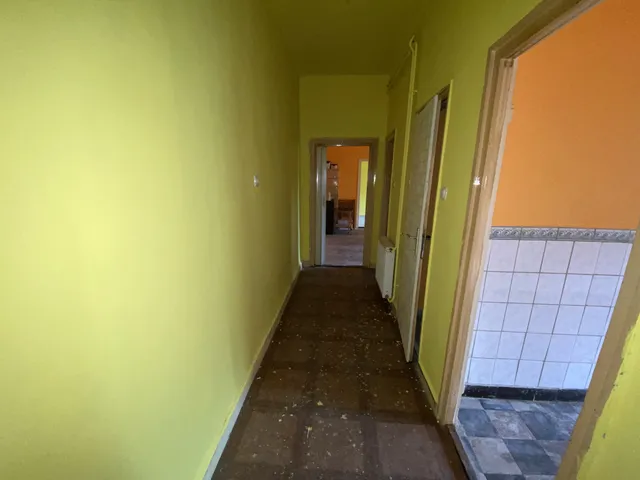 Eladó lakás Komló, Kenderföld, Kazinczy Ferenc utca 6 52 nm