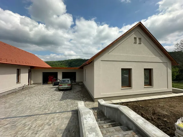 Eladó ház Orfű 140 nm