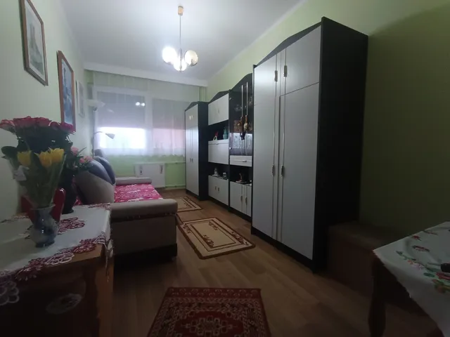 Eladó lakás Komló, Szilvás, Függetlenség utca 36 52 nm