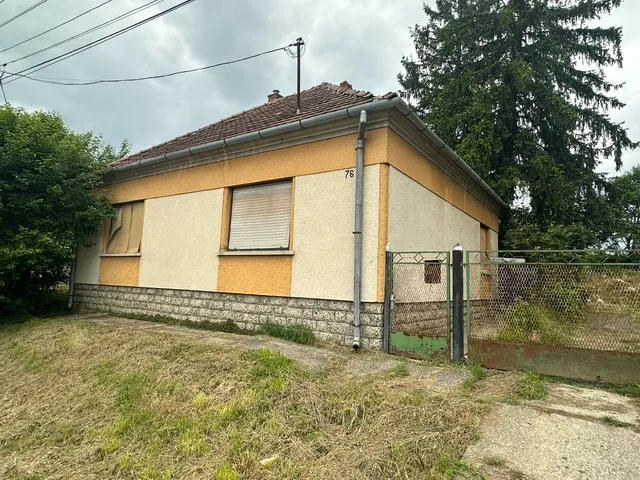 Eladó ház Sásd 120 nm