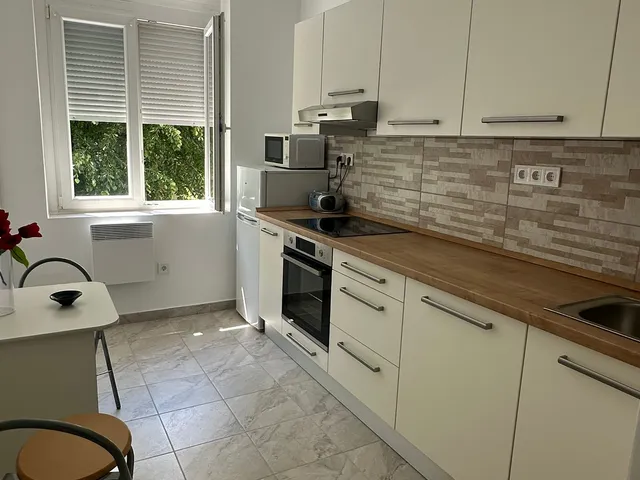 Eladó lakás Pécs, Meszes, Corvin utca 62 nm