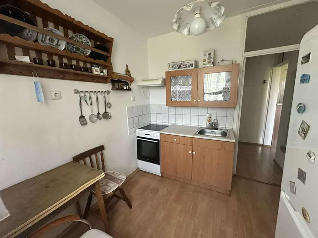Eladó lakás Komló, Körtvélyes, Nagyszántó utca 2 52 nm