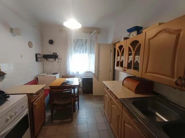Eladó lakás Bonyhád, Perczel Mór utca 61 62 nm