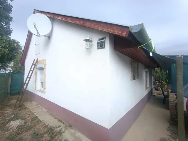 Eladó ház Decs, Szőlőhegy 133 41 nm