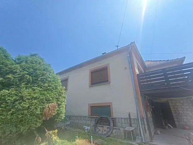 Eladó ház Komló, Mecsekjánosi, Fő utca 96. 100 nm