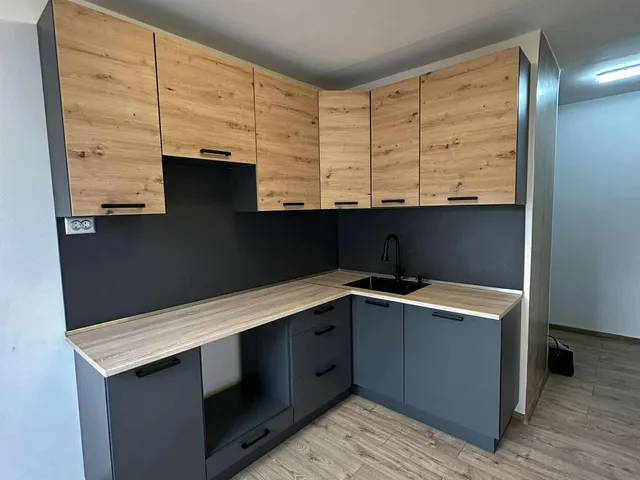 Eladó lakás Komló, Körtvélyes 59 nm