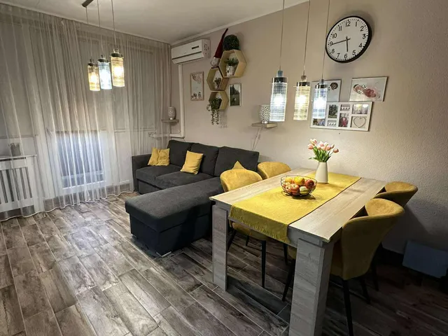 Eladó lakás Komló, Körtvélyes, Cserma utca 14. 59 nm