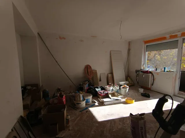 Eladó lakás Komló 38 nm