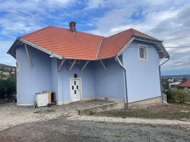 Eladó ház Pécs, Donátus 148 nm