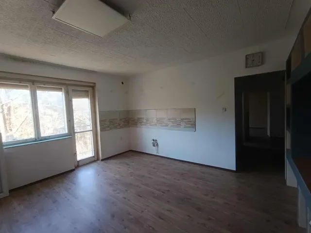 Eladó lakás Komló, Kökönyös, Jó szerencsét utca 14. 52 nm