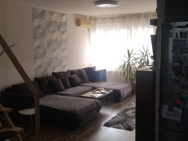 Eladó lakás Komló, Tompa Mihály utca 15 83 nm