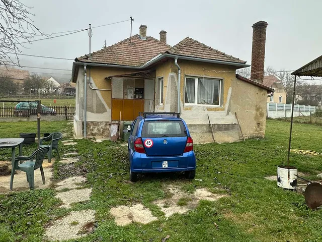 Eladó ház Liget, Petőfi utca 2. 100 nm