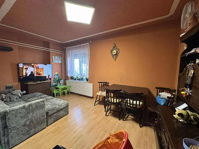 Eladó lakás Komló 51 nm