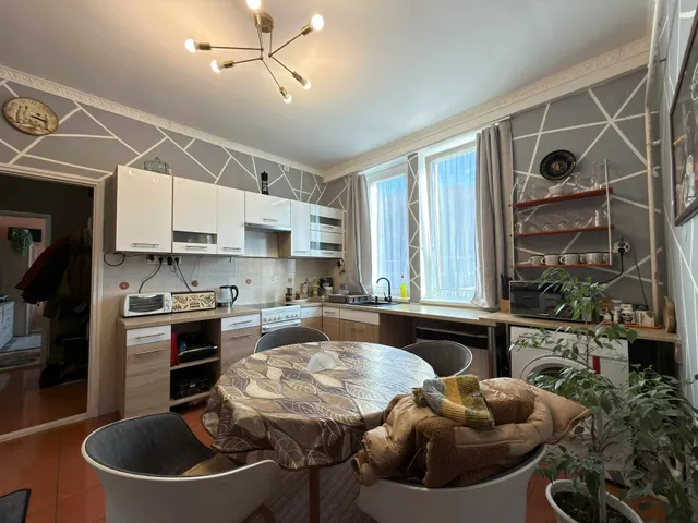 Eladó lakás Komló, Kossuth Lajos utca  63 nm