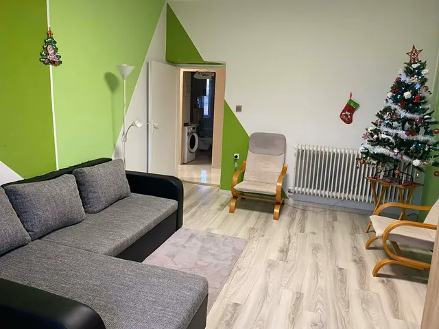 Eladó lakás Komló, Kökönyös, Kiss József utca 53 nm