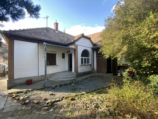 Eladó ház Komló, Mecsekjánosi, Fő utca 52. 92 nm