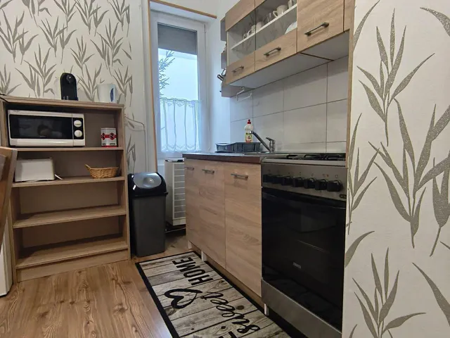 Eladó lakás Komló, Kökönyös, Nagy László utca 56 nm