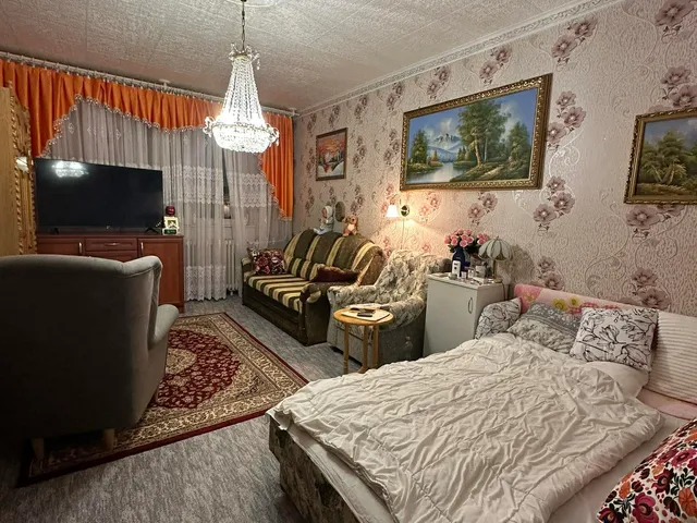 Eladó lakás Komló, Körtvélyes, Körtvélyes utca 74 nm