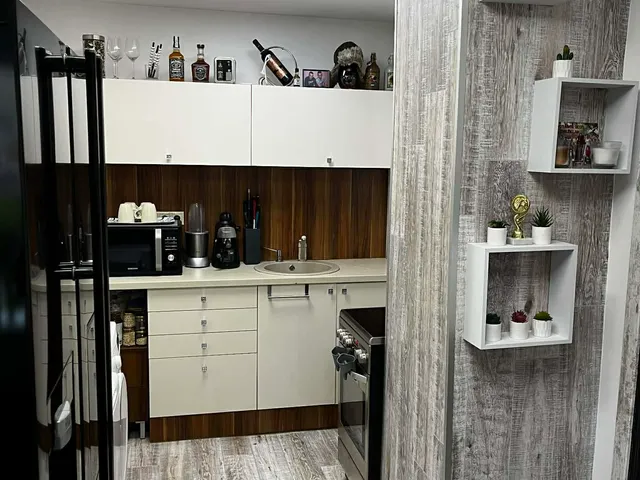 Eladó lakás Komló, Szilvás 28 nm