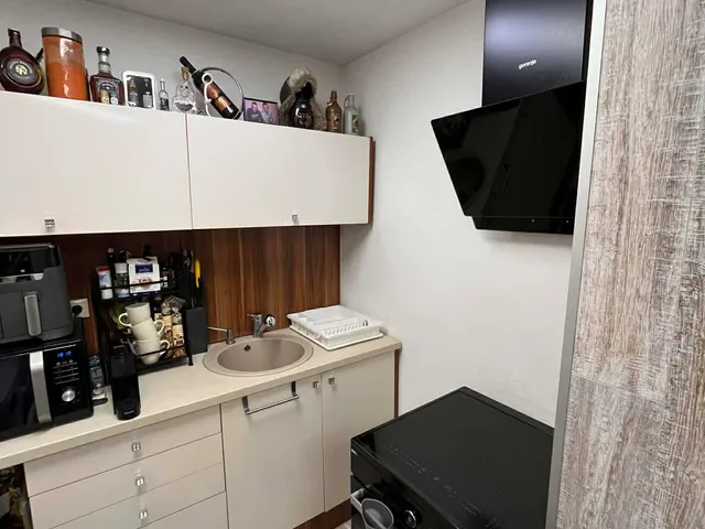 Eladó lakás Komló, Szilvás, Alkotmány utca 28 nm