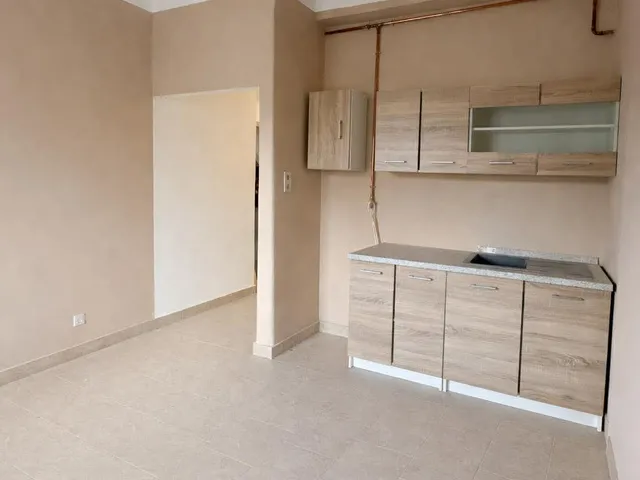 Eladó lakás Komló 91 nm