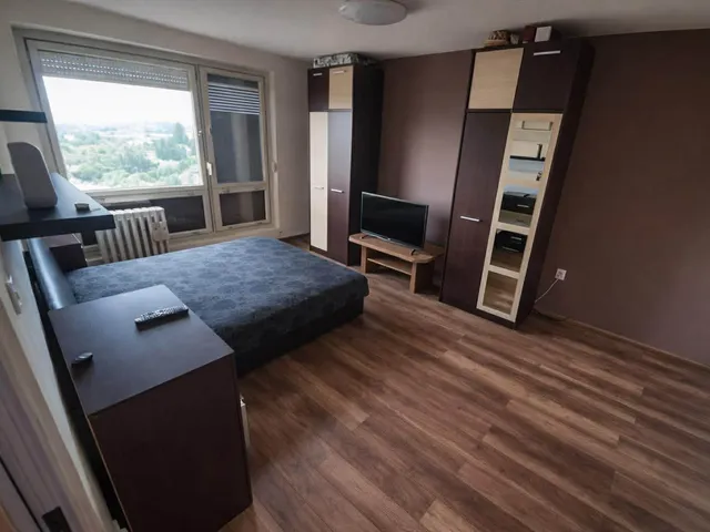 Eladó lakás Komló, Szilvás 37 nm