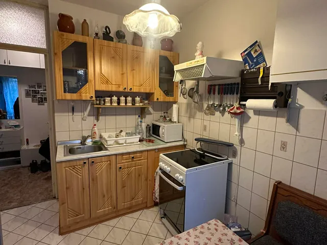 Eladó lakás Komló, Bajcsy-Zsilinszky utca 59 nm