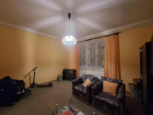 Eladó lakás Komló, Kenderföld 52 nm