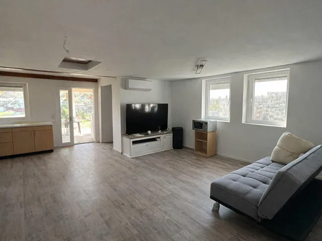 Eladó üdülő és hétvégi ház Komló, Szilvás, Cseresznyák dülő 48 nm