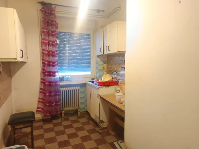 Eladó lakás Komló, Kenderföld 53 nm