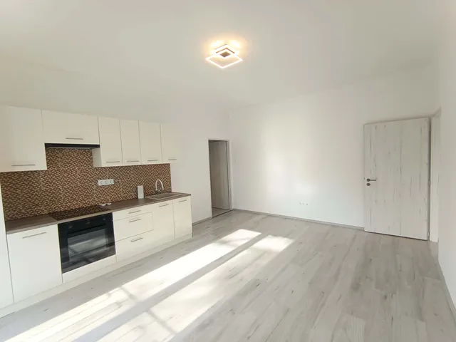 Eladó lakás Komló, Kökönyös, Bányász utca 3. 53 nm