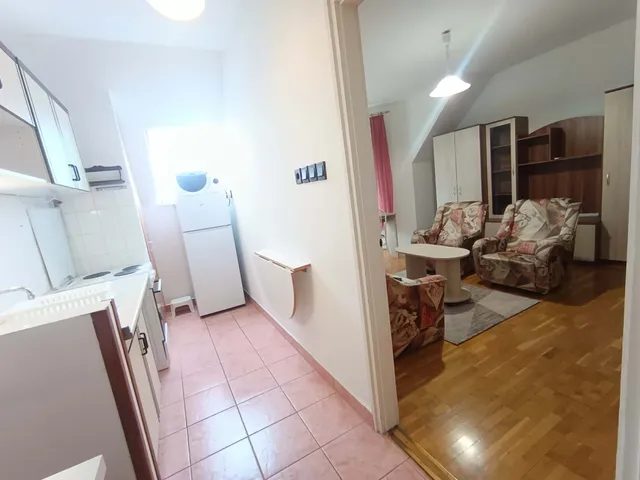 Kiadó lakás Pécs, Belváros, Alsóhavi utca 9 36 nm