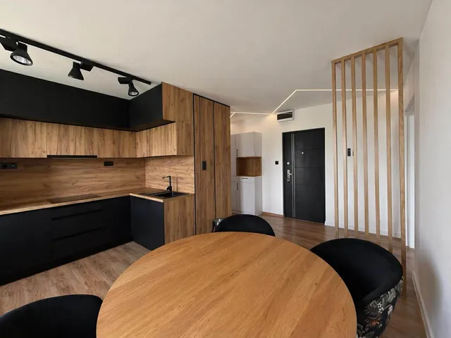 Eladó lakás Komló, Körtvélyes 57 nm