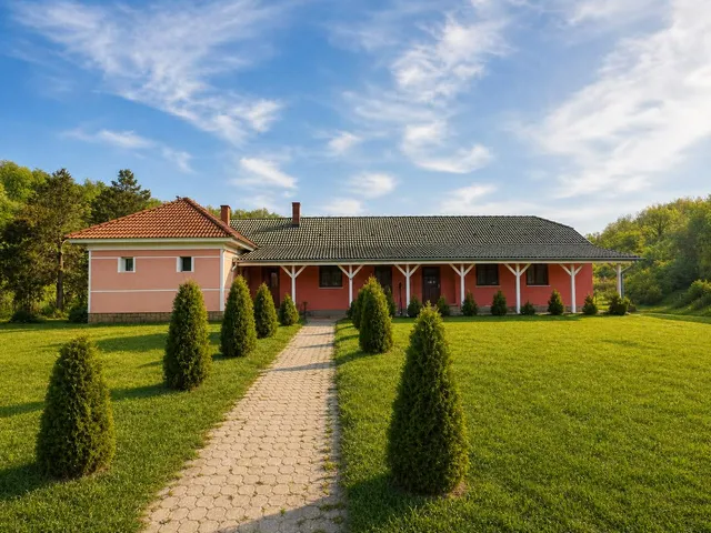 Eladó ház Komló, Mecsekjánosi 140 nm