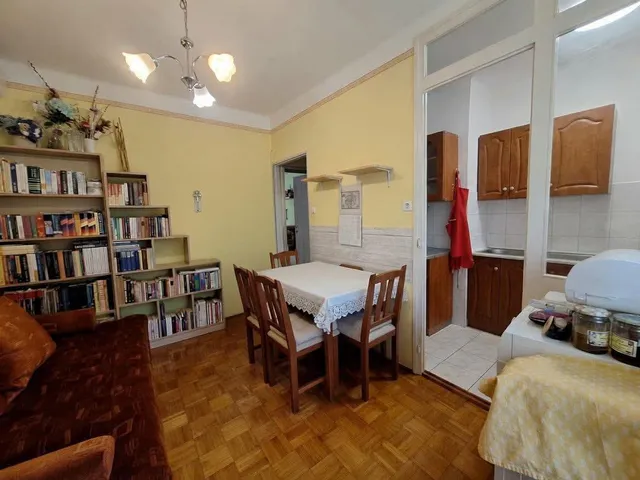 Eladó lakás Komló, Szilvás, Alkotmány utca 58 nm