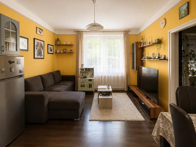 Eladó lakás Komló, Gesztenyés 60 nm