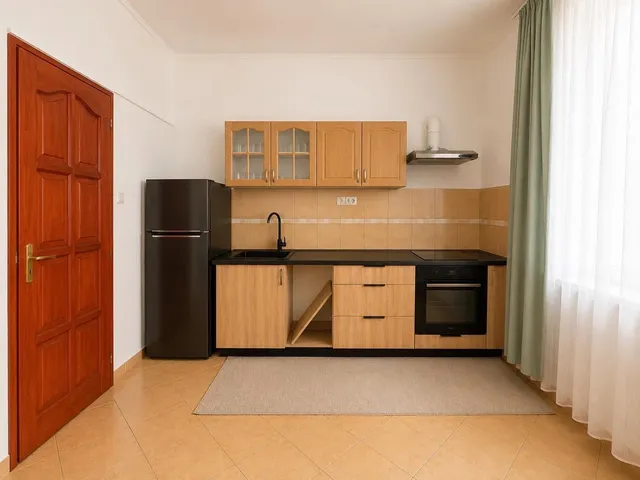 Eladó lakás Komló, Kossuth Lajos utca 19. 102 nm
