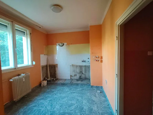 Eladó lakás Komló, Szilvás, Alkotmány utca 10. 40 nm