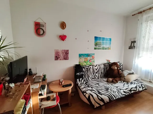 Eladó lakás Pécs, Kertváros 42 nm