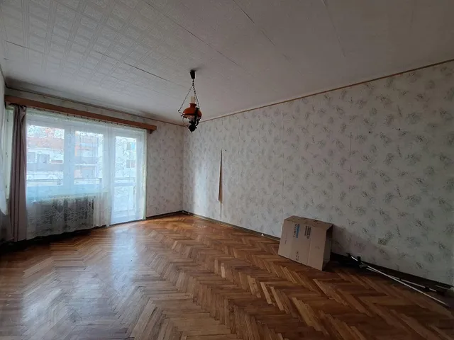 Eladó lakás Komló, Szilvás 40 nm