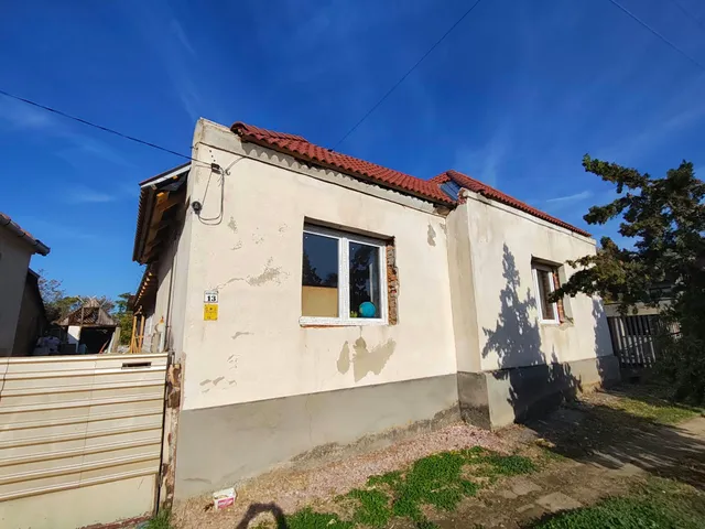 Eladó ház Kővágótőttős, Kossuth Lajos utca 13. 100 nm