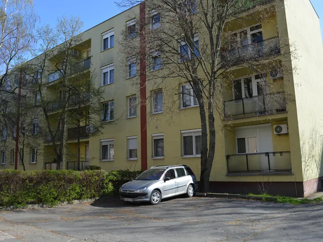 Eladó lakás Dorog, Baross Gábor ltp 15. Fsz/1. 55 nm