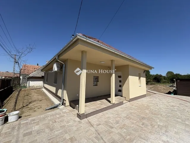 Eladó ház Dabas 91 nm